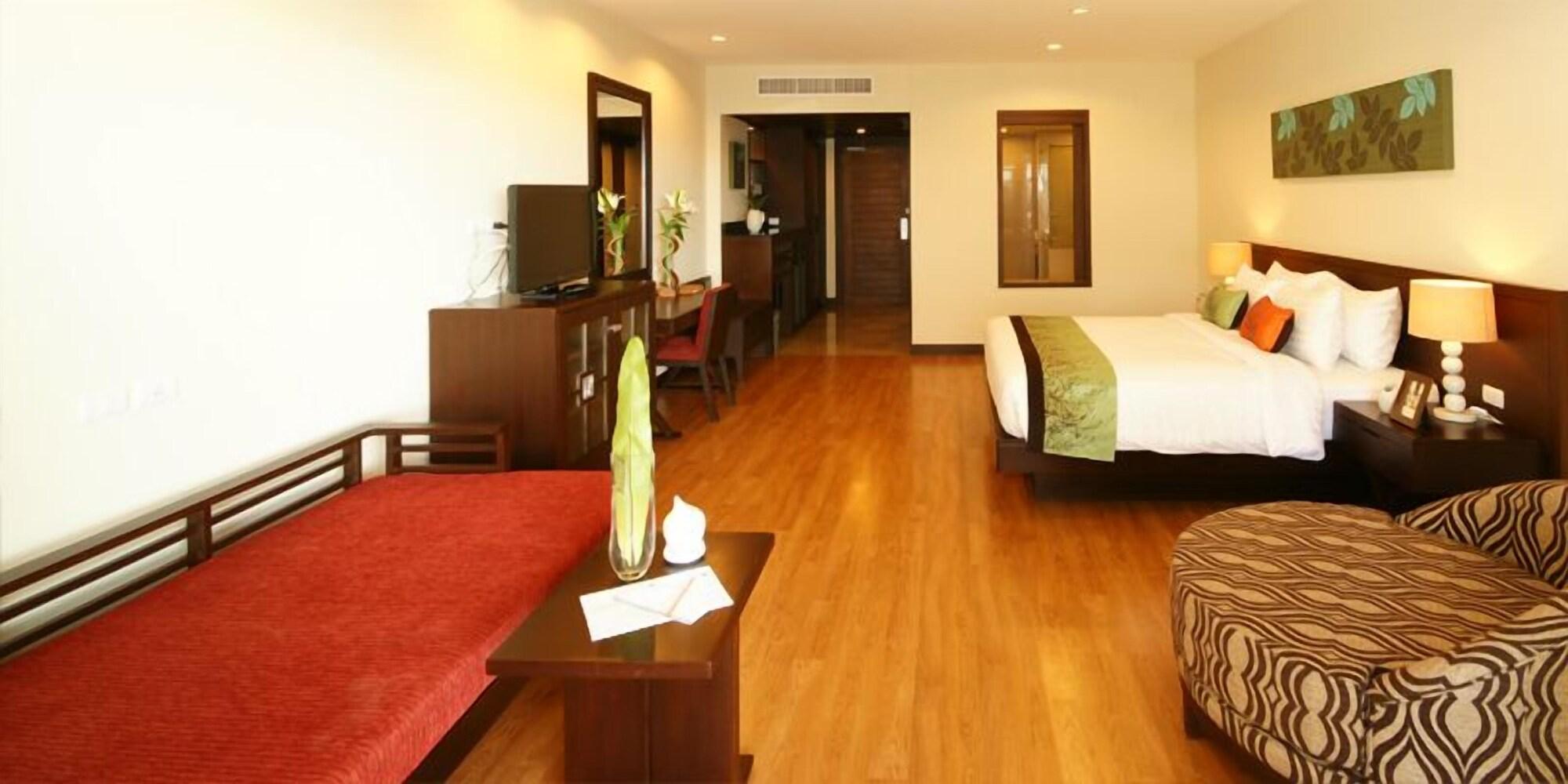 The Heritage Pattaya Beach Resort-Sha Exterior foto