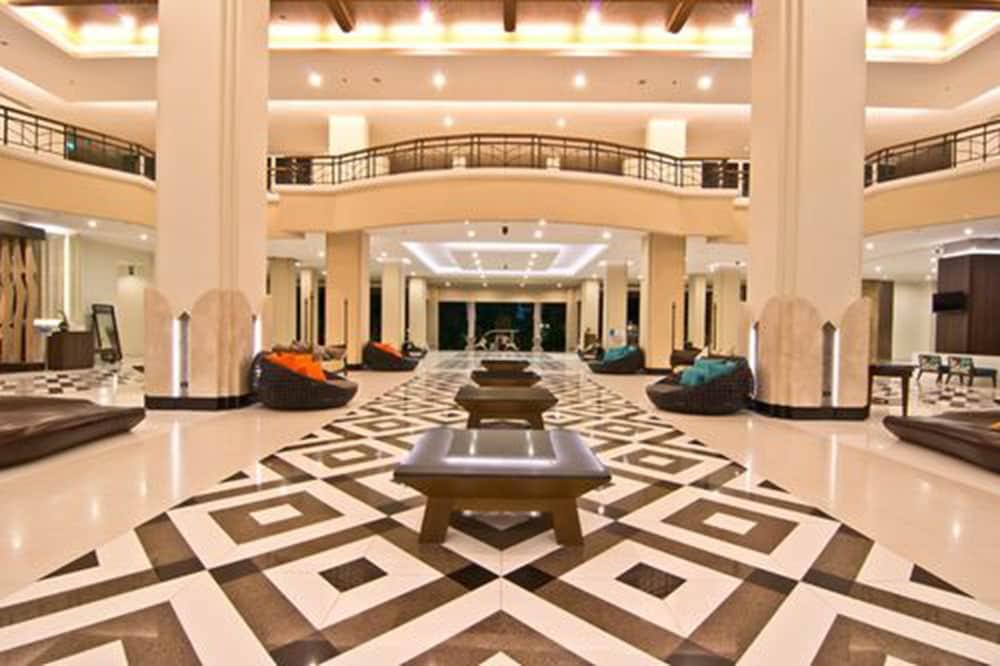 The Heritage Pattaya Beach Resort-Sha Exterior foto